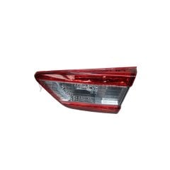 Subaru XV Arka Bagaj Sağ Stop Lambası  2018